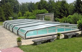 Abri piscine bas